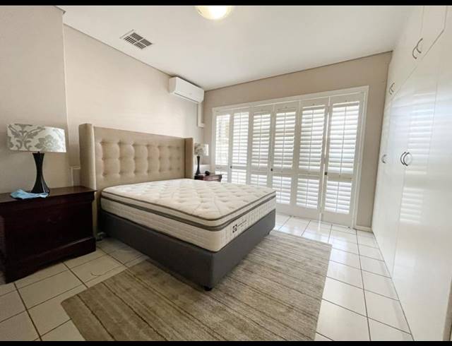 2 BEDROOM APARTMENT FOR SALE IN UMHLANGA RIDGE